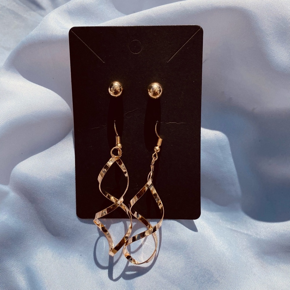 Spiral earrings set